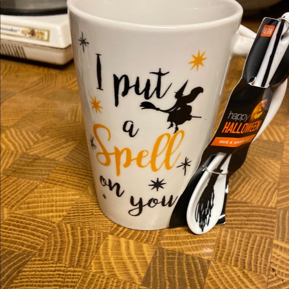 Final price accepted 💎 NWT I put a spell on you mug